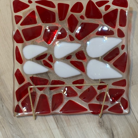 Red & white fused art glass plate. 9x9 - Picture 8 of 9